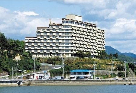 Oyo Hotel Miyajima Inn Hourainosato Hiroshima Itsukushima Bagian luar foto