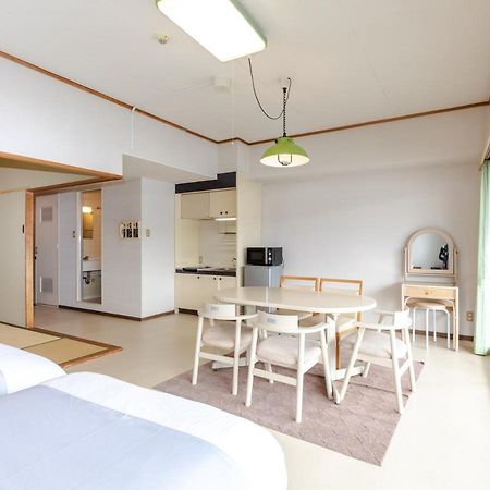 Oyo Hotel Miyajima Inn Hourainosato Hiroshima Itsukushima Bagian luar foto