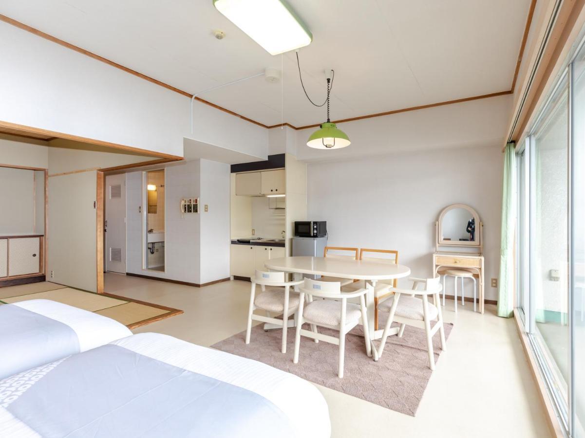 Oyo Hotel Miyajima Inn Hourainosato Hiroshima Itsukushima Bagian luar foto
