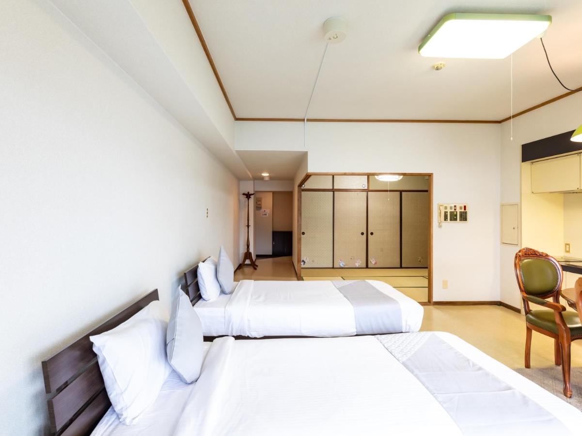 Oyo Hotel Miyajima Inn Hourainosato Hiroshima Itsukushima Bagian luar foto
